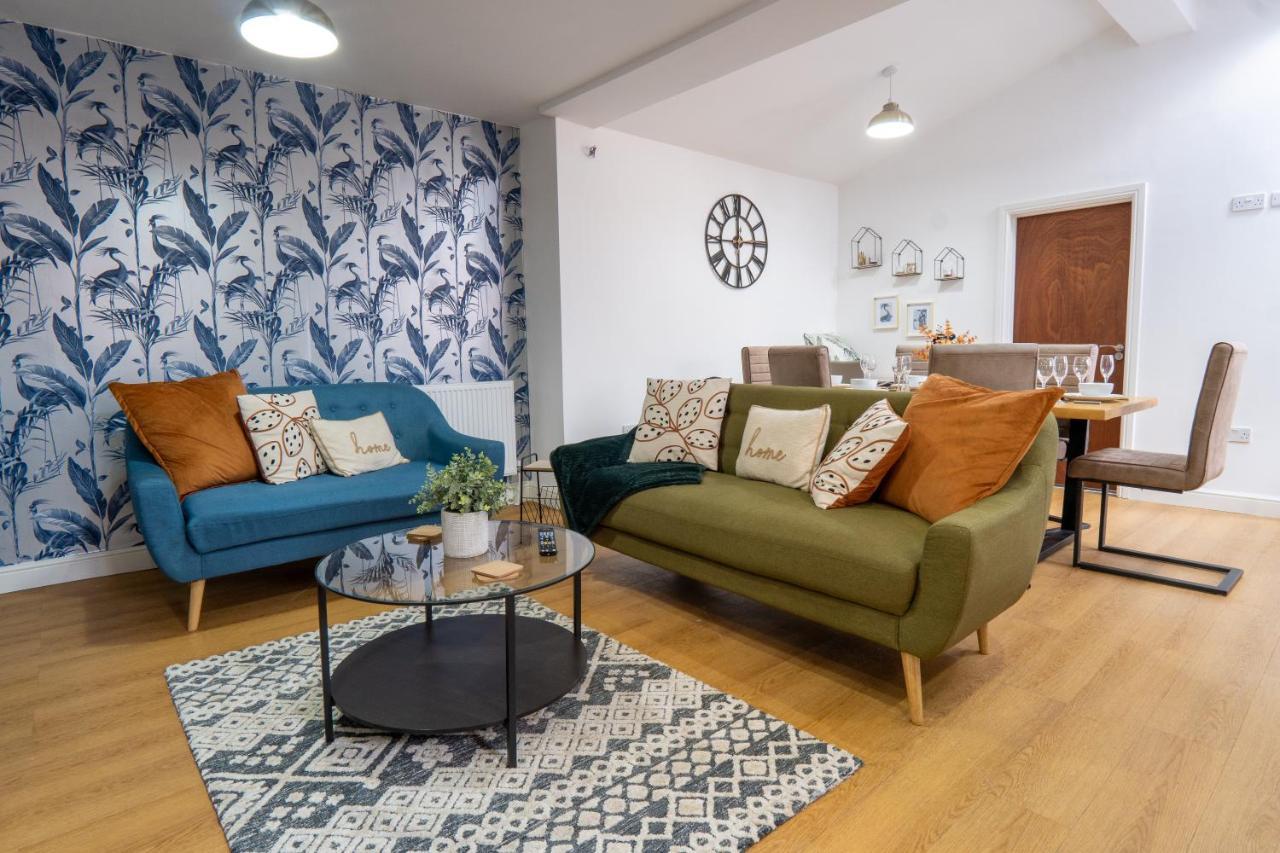 Heartland House, 7 Spacious Bedrooms Sleeps 4 Plus, Near Nec, Jlr,Bhx Birmingam Exterior foto