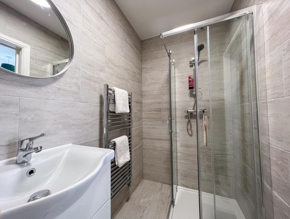Heartland House, 7 Spacious Bedrooms Sleeps 4 Plus, Near Nec, Jlr,Bhx Birmingam Exterior foto