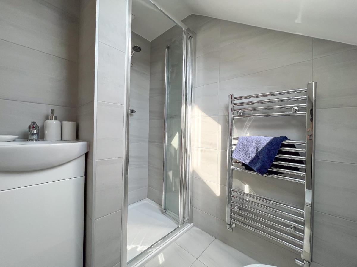 Heartland House, 7 Spacious Bedrooms Sleeps 4 Plus, Near Nec, Jlr,Bhx Birmingam Exterior foto